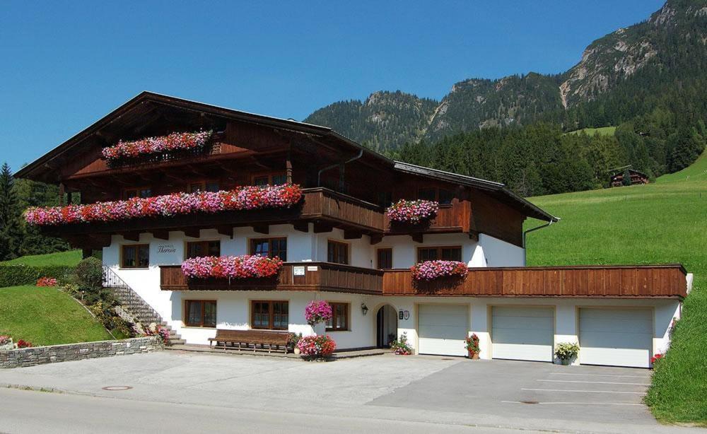 Haus Theresia Alpbach Exteriör bild